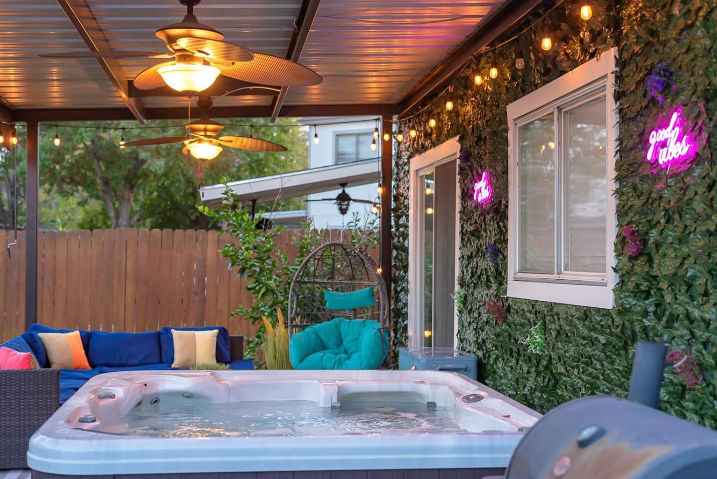 Gameroom, Bbq & Hot-Tub By Lackland & Seaworld San Antonio Exterior photo
