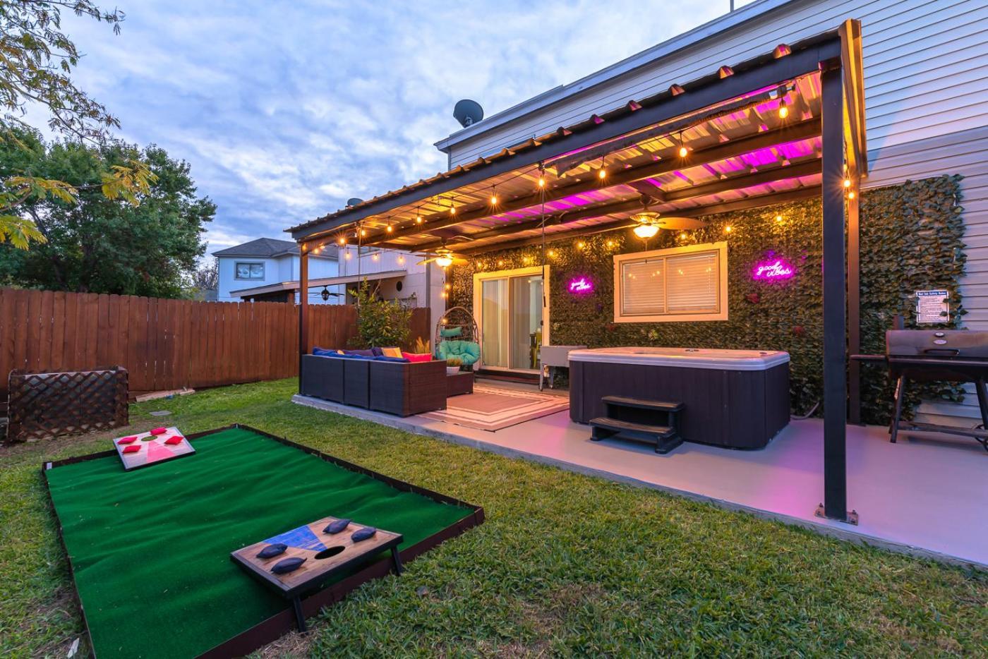 Gameroom, Bbq & Hot-Tub By Lackland & Seaworld San Antonio Exterior photo