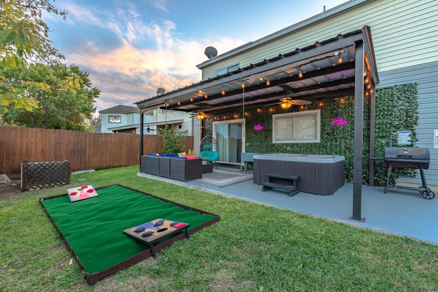 Gameroom, Bbq & Hot-Tub By Lackland & Seaworld San Antonio Exterior photo